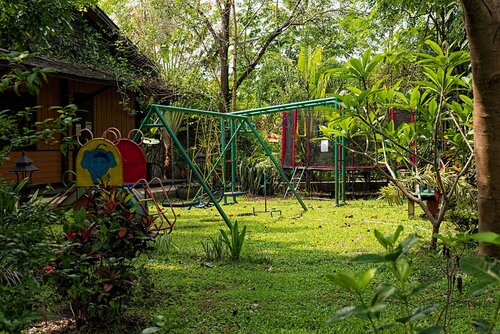 Гостиница Little Village Chiang Mai