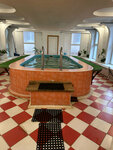 Bathhouse (Revolutsii Street, 64) ، حمام البيت