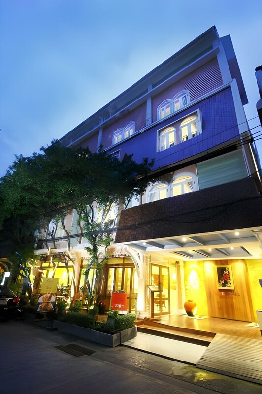 Гостиница Salil Hotel Sukhumvit Soi 8 в Бангкоке