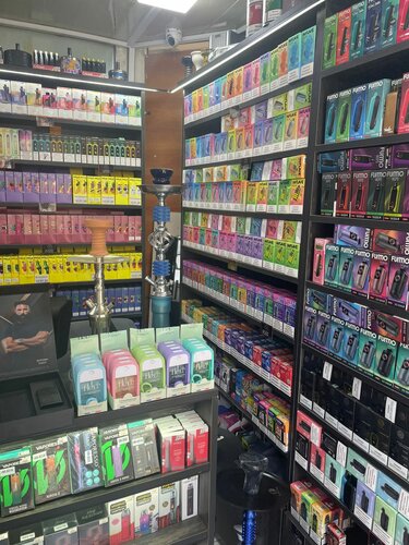 Permanently closed: Smoke House, vape shop, Yerevan, Komitas Avenue —  Yandex Maps