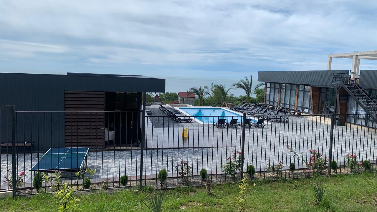 Фото отеля 2