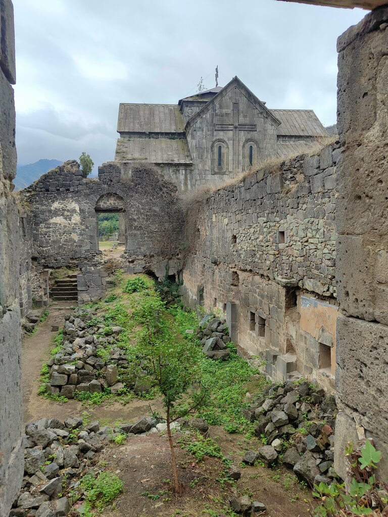 Armenian monastery sb Errorduthyun, Akhtala, photo