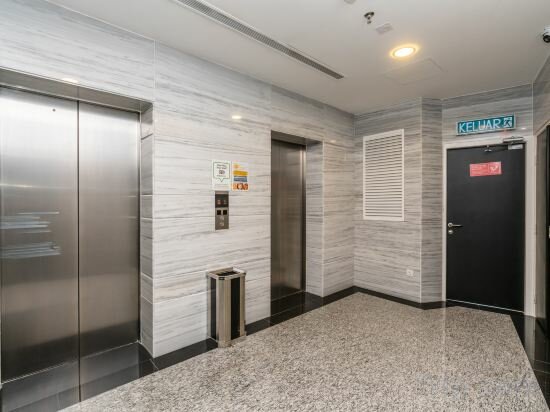 Фото Pine Garden Hotel