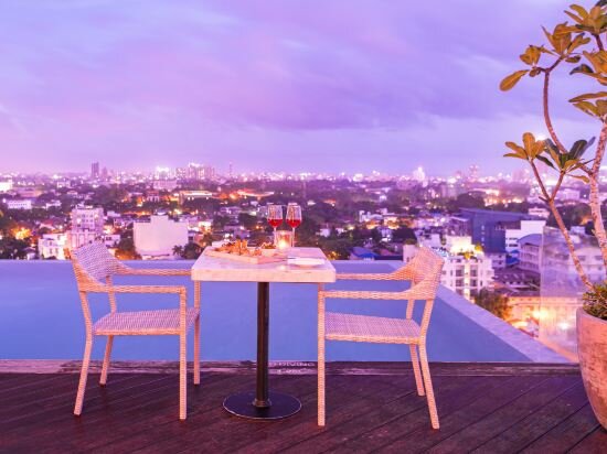 Фото Jetwing Colombo Seven