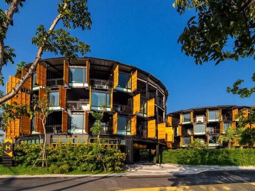 Гостиница Hivetel в Чалонге