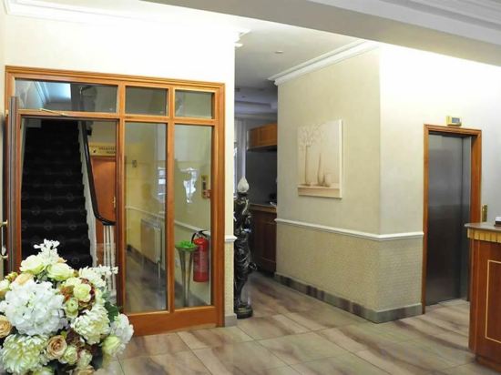 Фото Olympic House Hotel