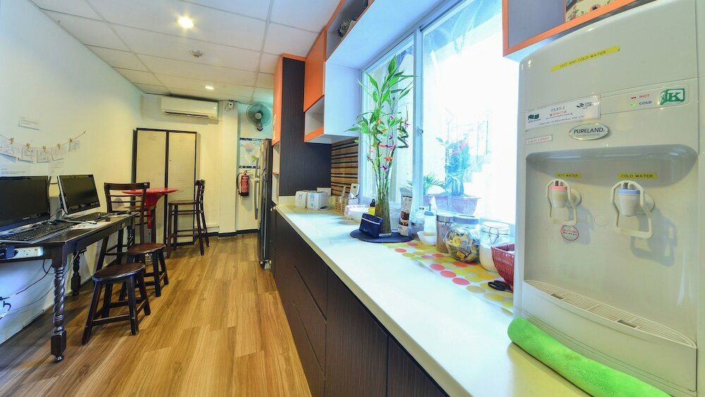 Фото River City Inn