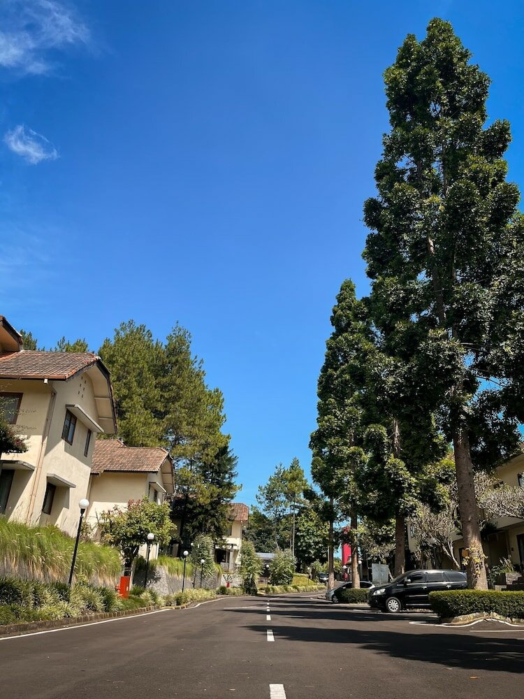 Фото Puri Setiabudhi Residence