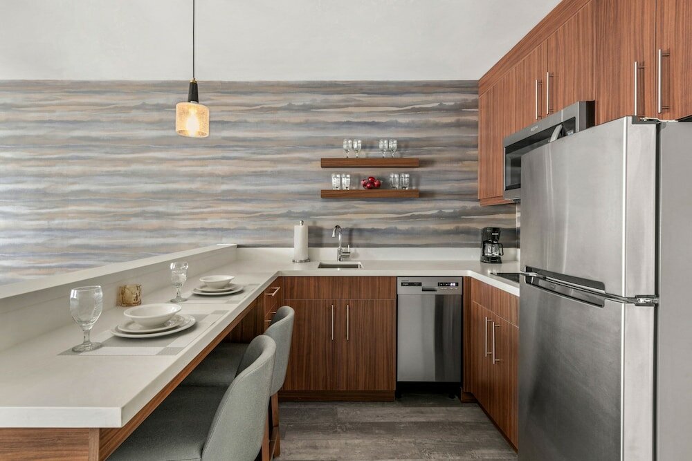 Фото Quality Suites Laval