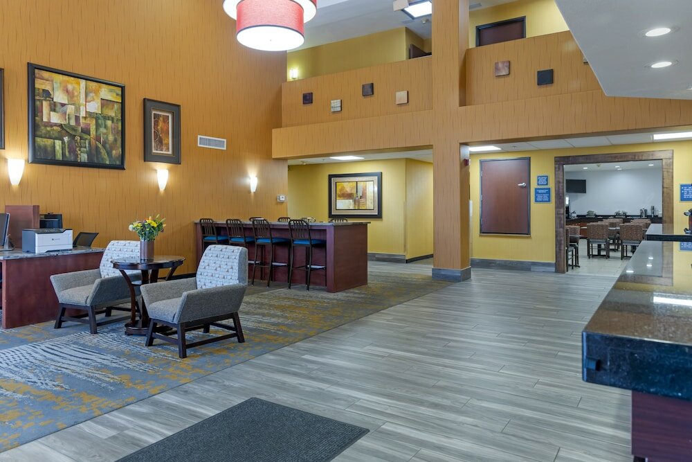 Фото Best Western Plus Fresno Inn