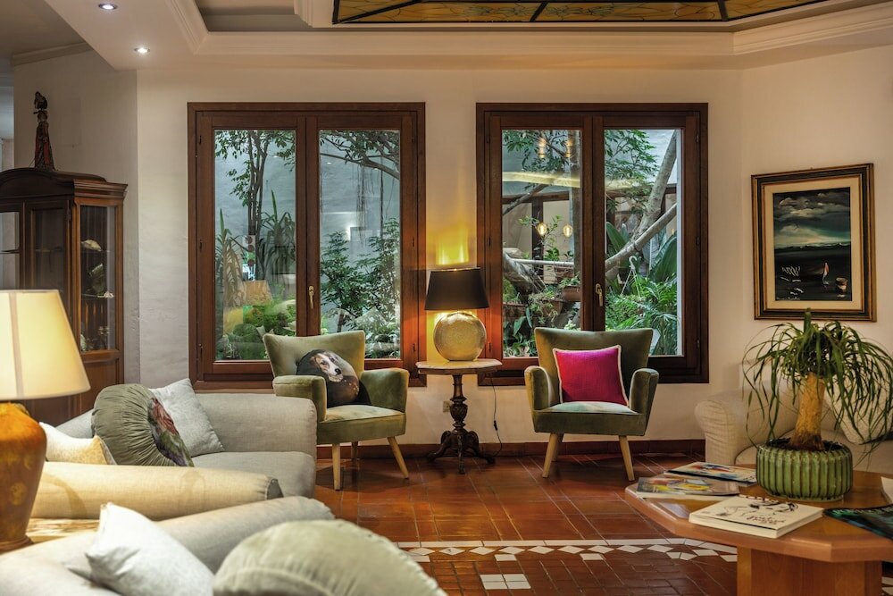 Фото Hotel Stefania Boutique Hotel by the Beach