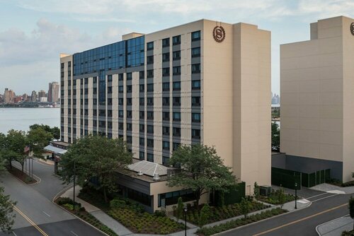 Гостиница Sheraton Lincoln Harbor Hotel в Хобокене