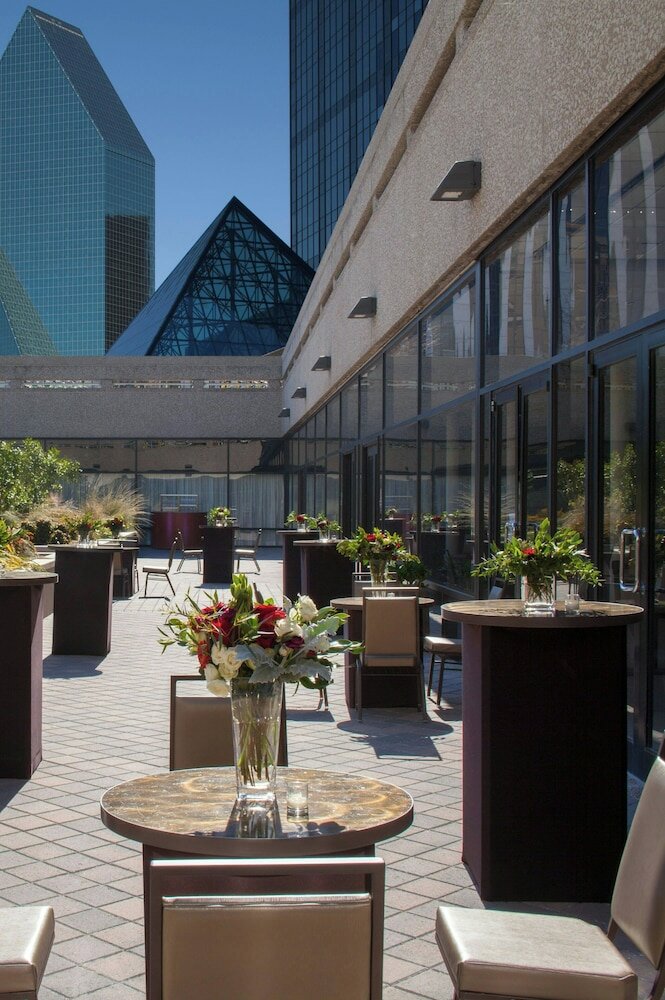 Фото The Westin Dallas Downtown