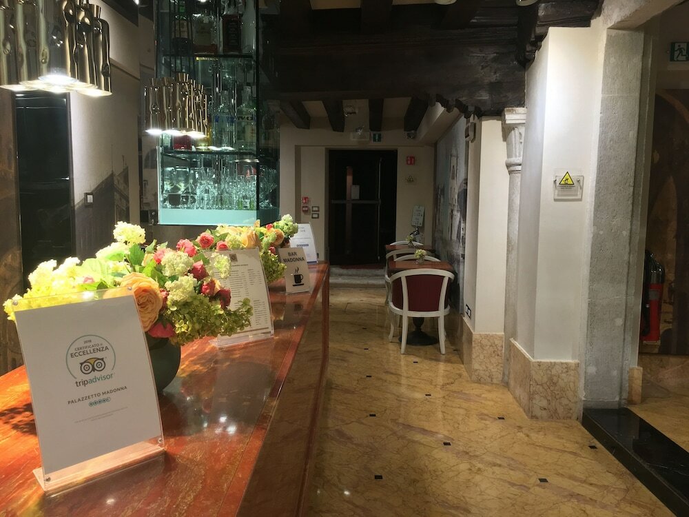 Фото Palazzetto Madonna