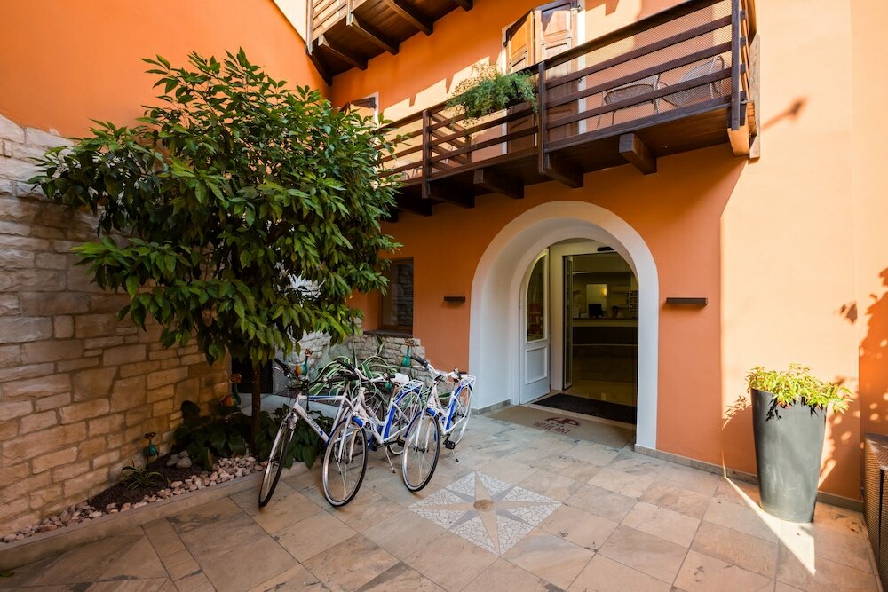 Фото Pace 1954 Hotel