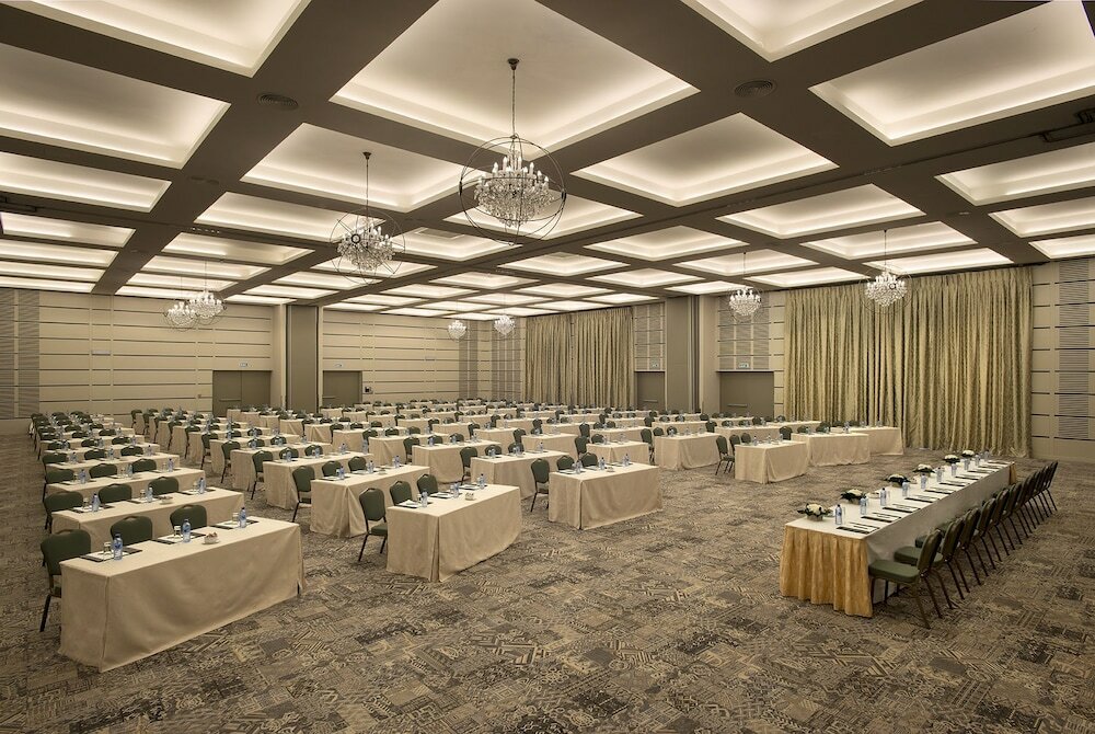 Фото Labadi Beach Hotel