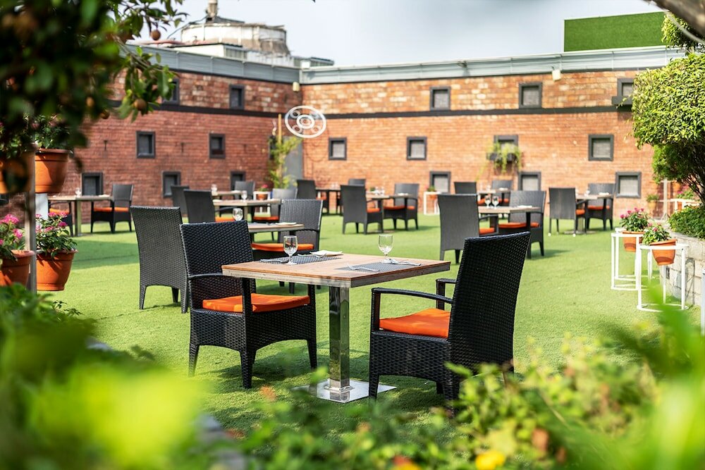 Фото Dhaka Regency Hotel & Resort