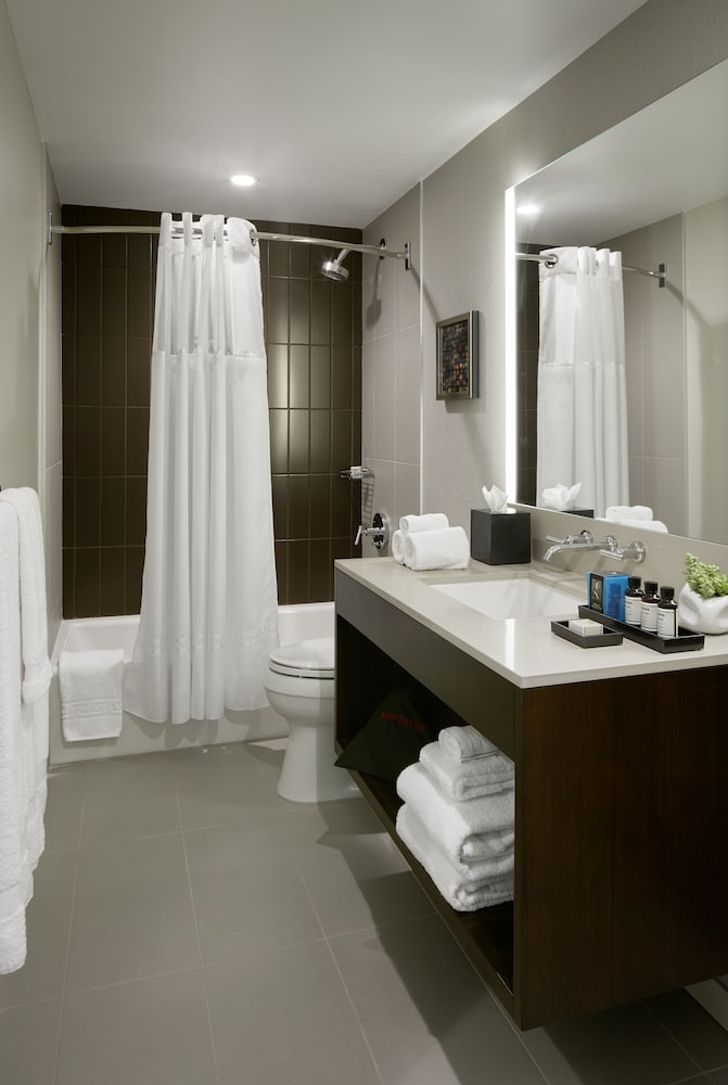 Фото Hotel Lucent