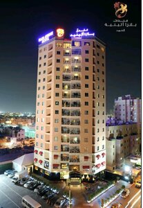 Гостиница Plaza Athenee Hotel