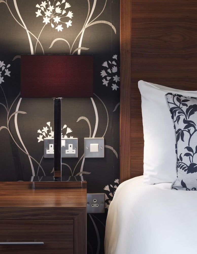 Фото The Boleyn Hotel