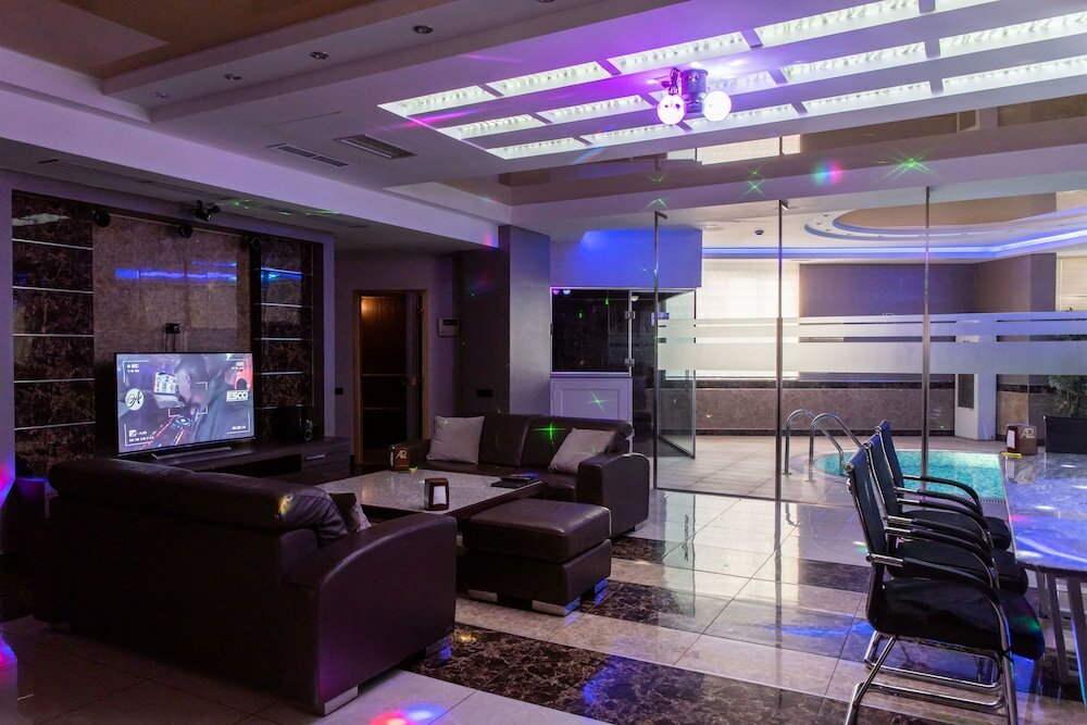 Фото Аван Плаза