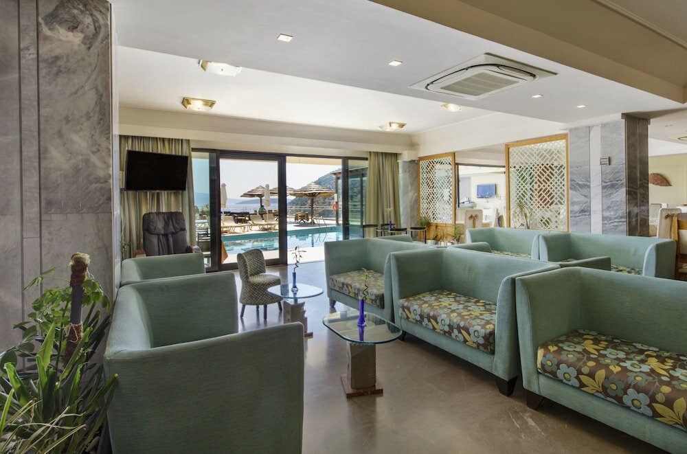 Фото John & George