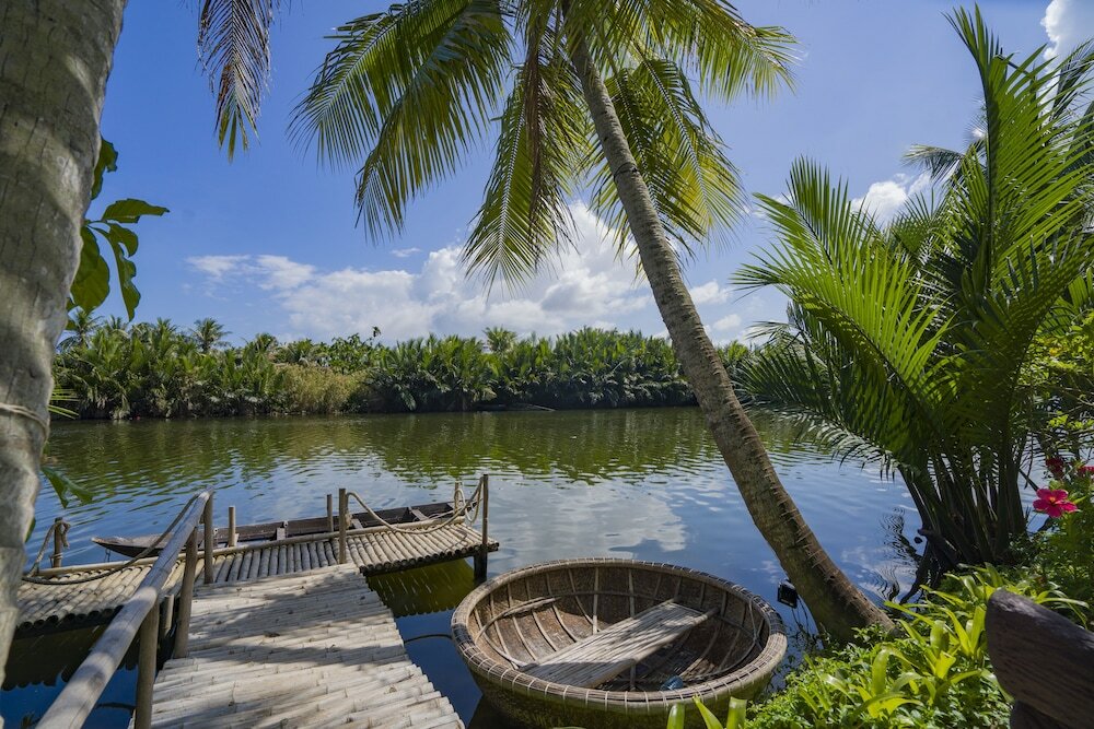 Фото River Waves Villa