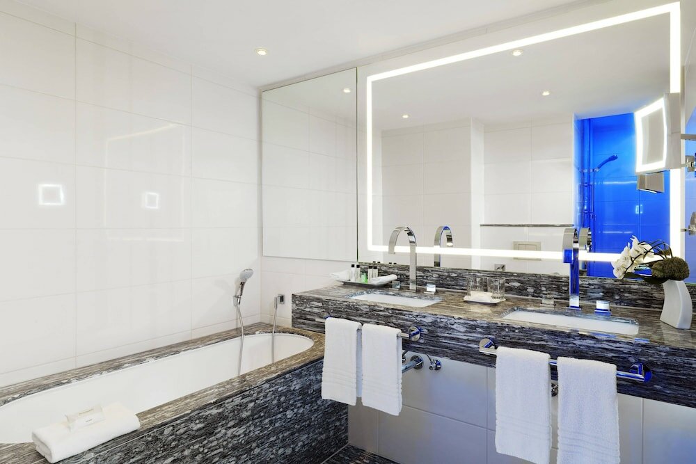 Фото Frankfurt Marriott Hotel