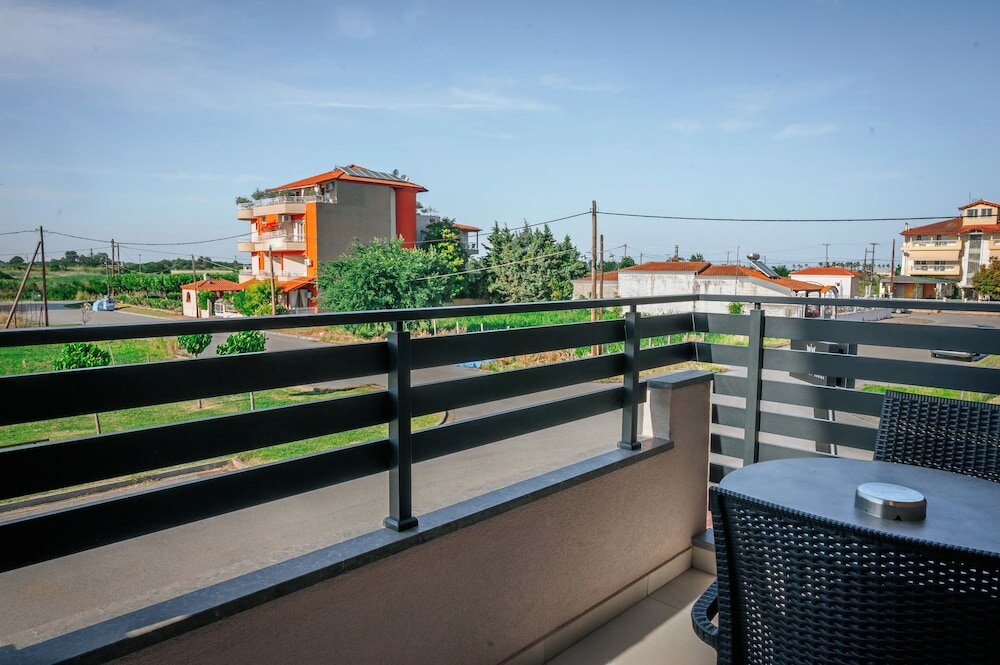 Фото Elizabeth Queen Luxuxy Rooms