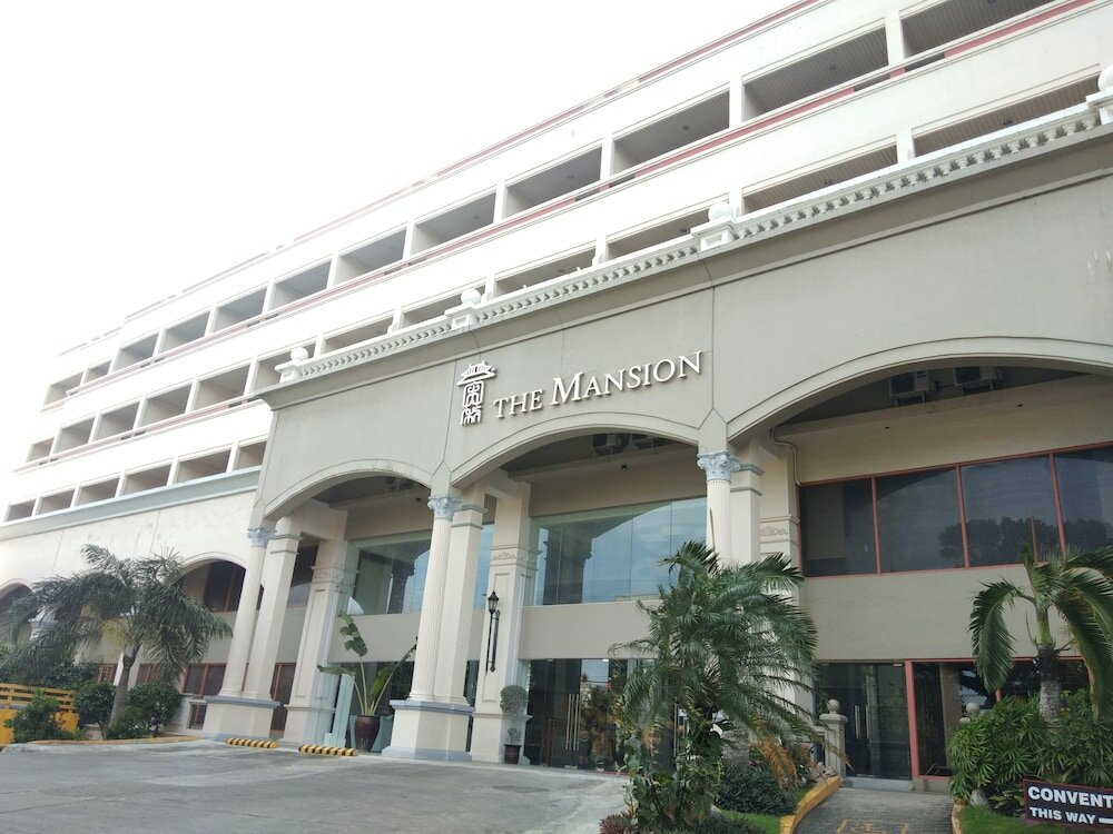 Фото The Mansion