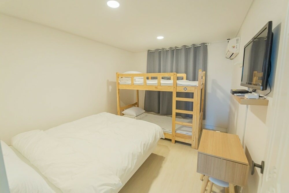 Фото James Blue Guesthouse