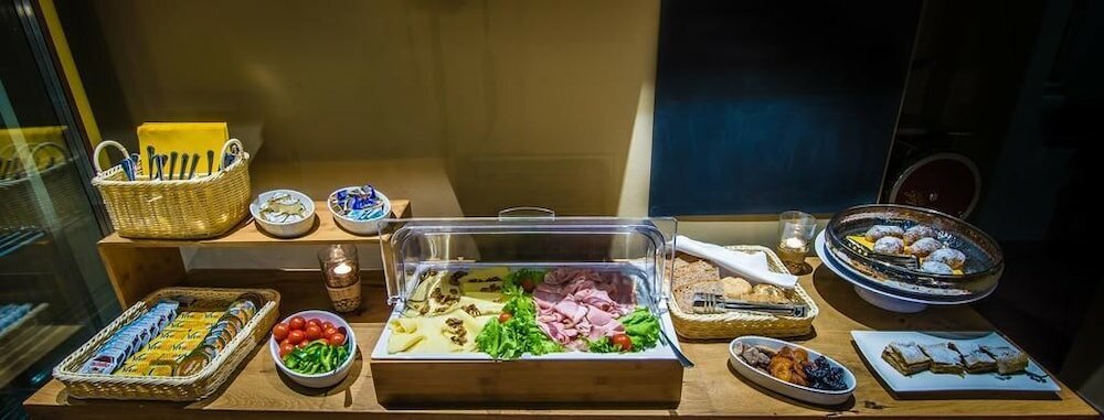 Фото Hotel Katrca 1905