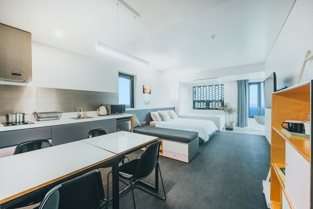 Фото Jeju Bricks