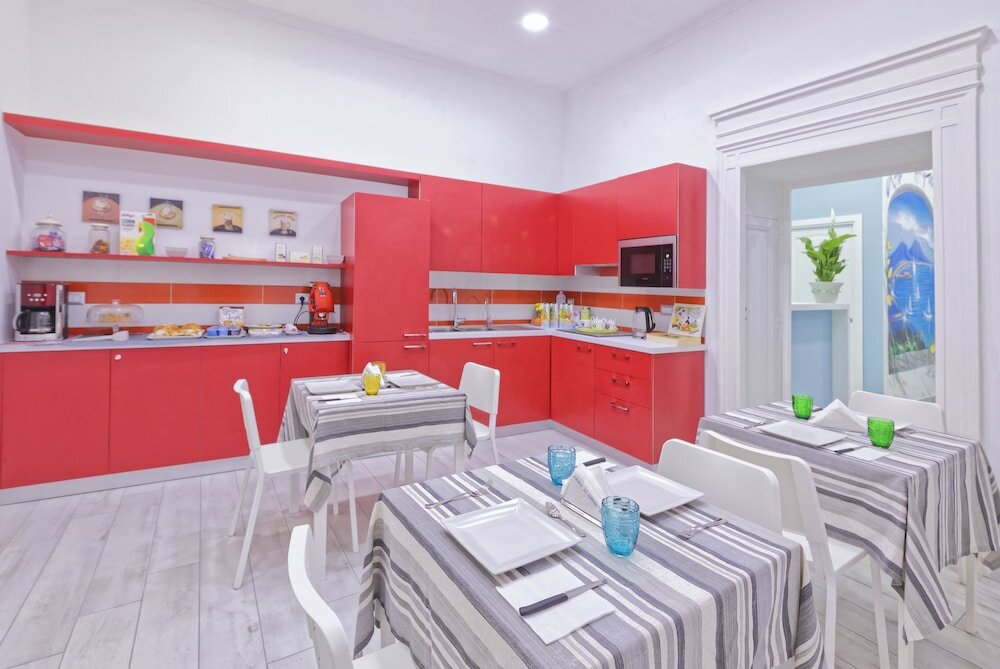 Фото B&b Rest a Napoli