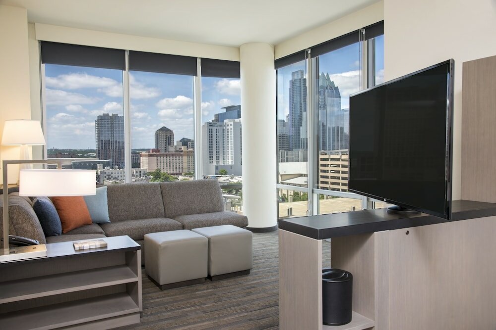 Фото Hyatt House Austin/Downtown