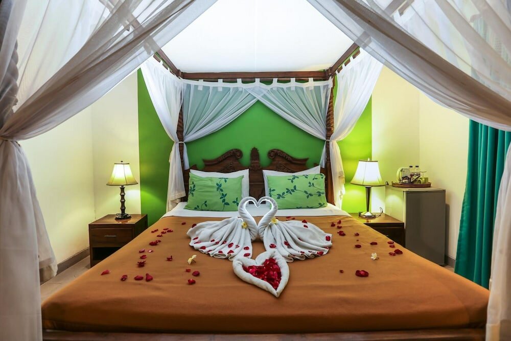 Фото Aquarius Beach Hotel