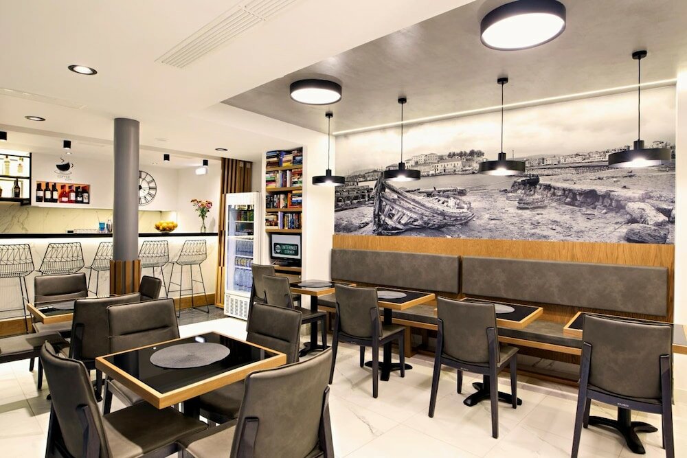 Фото Ideon Hotel