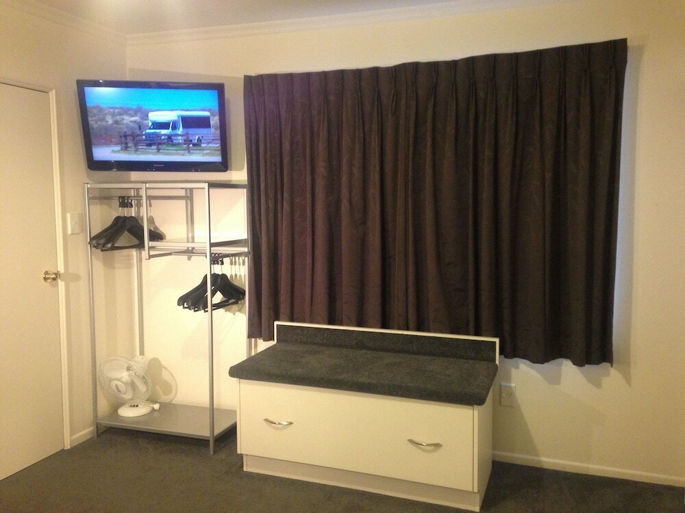 Фото Amber Court Motel