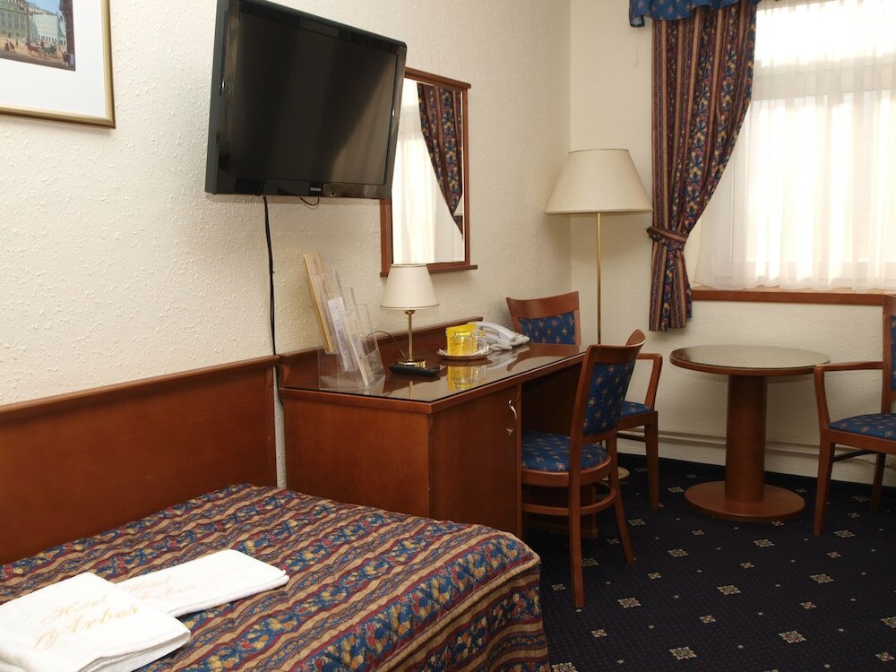 Фото Hotel Arbes