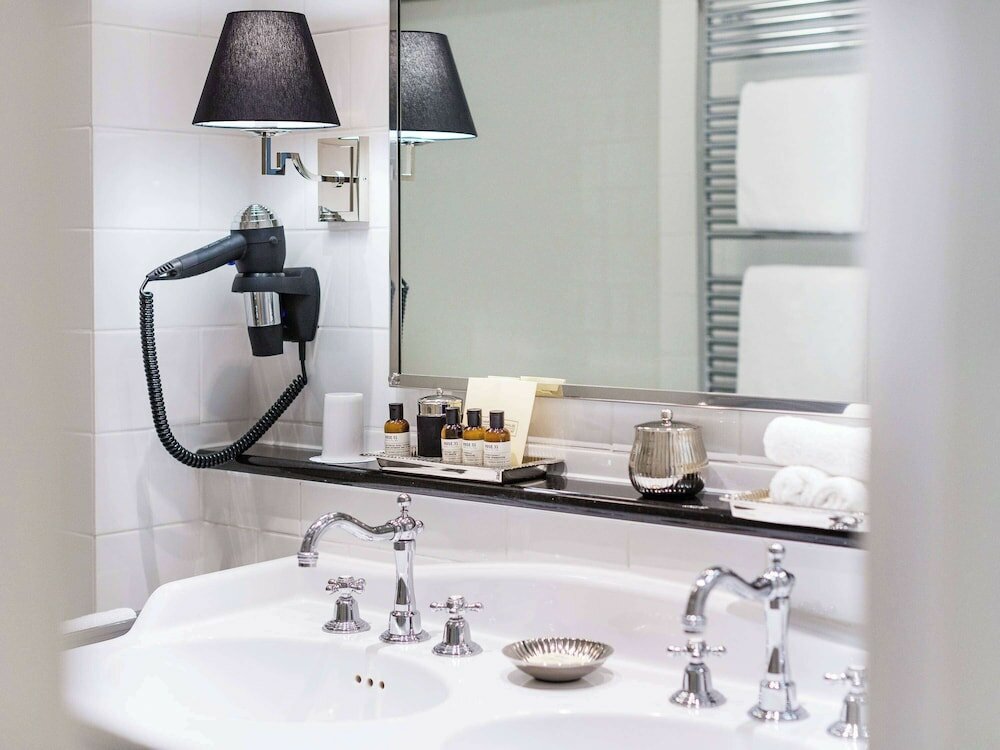 Фото Fairmont Hotel Vier Jahreszeiten