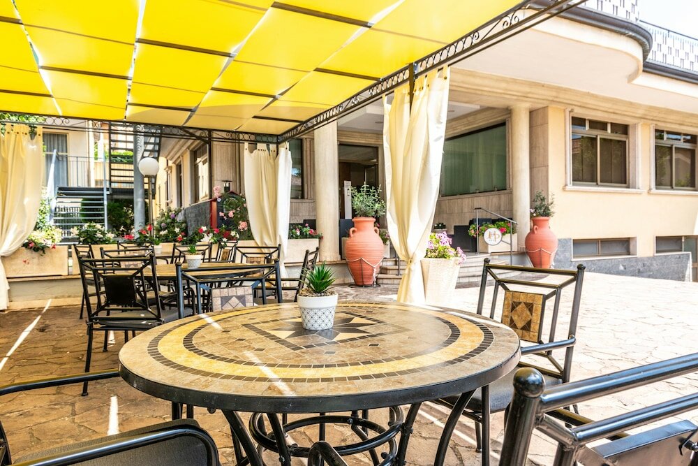 Фото Hotel dei Pini