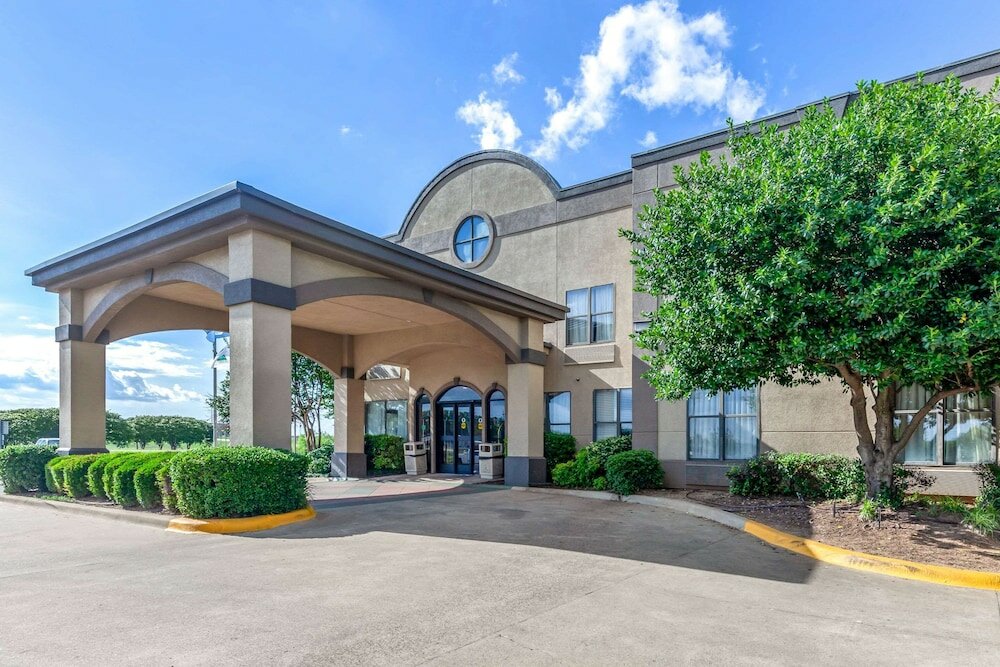 Фото Quality Inn & Suites Durant