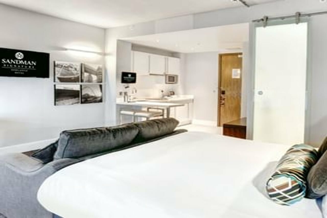 Фото Sandman Signature Newcastle Hotel