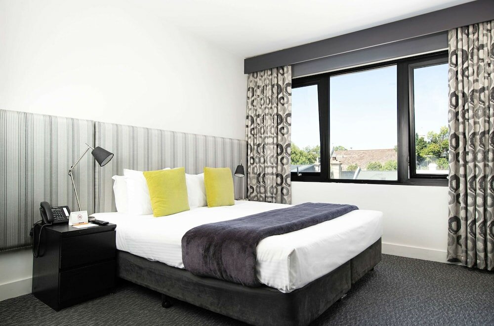 Фото Comfort Hotel East Melbourne