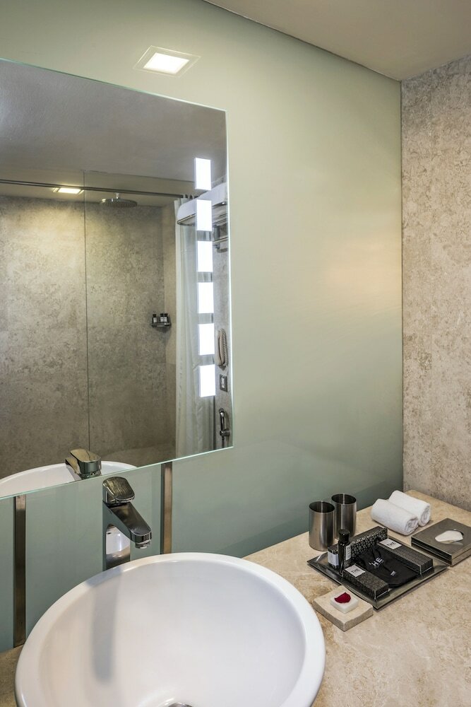 Фото The Park New Delhi