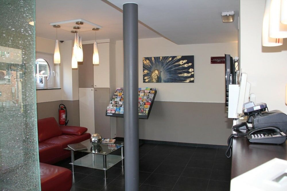 Фото Hotel La Louve