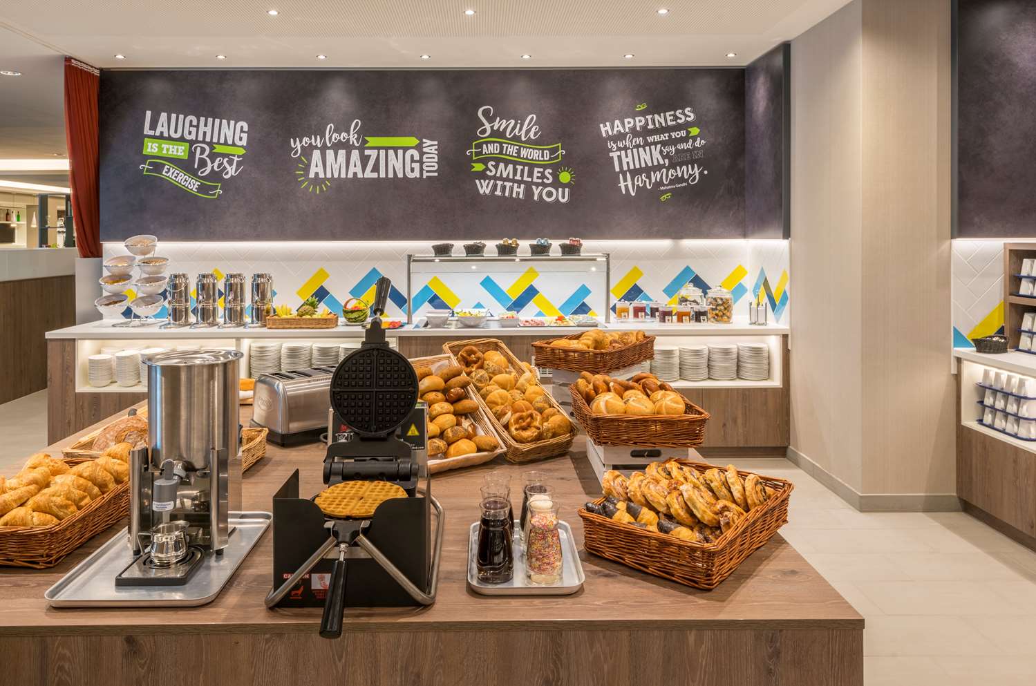 Фото Hampton by Hilton Munich City West