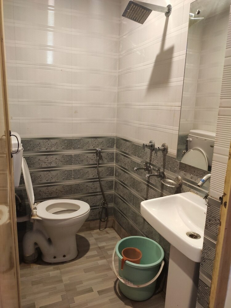 Фото Hare Rama Guest House