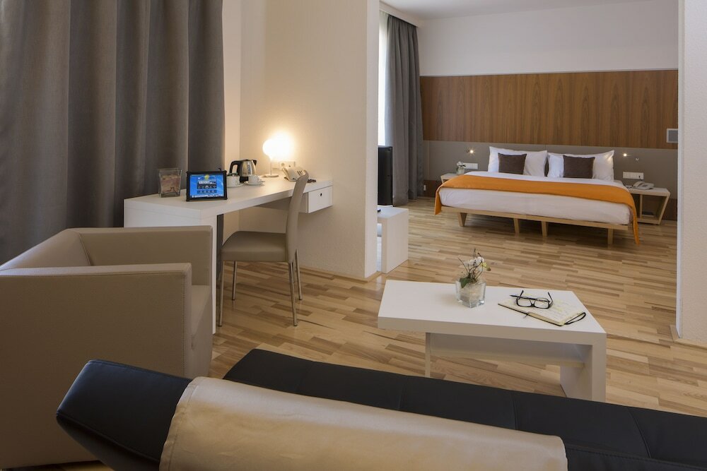 Фото Eventhotel Pyramide