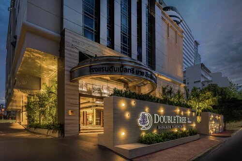 Гостиница DoubleTree by Hilton Bangkok Ploenchit в Бангкоке